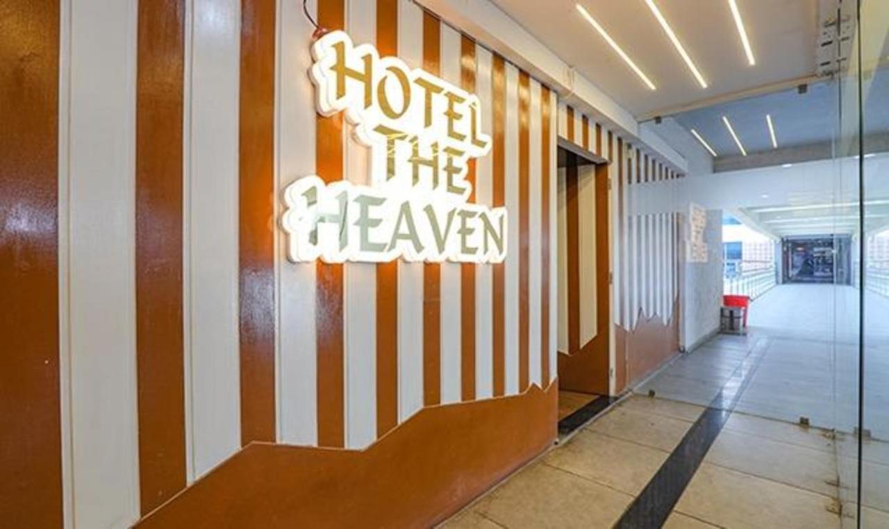 Fabhotel The Heaven Ахмедабад Экстерьер фото